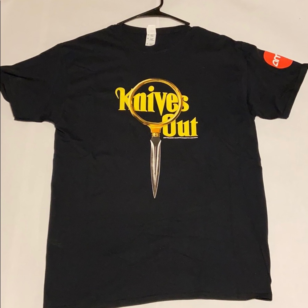 Knives Out OFFICIAL AMC Shirt (M)